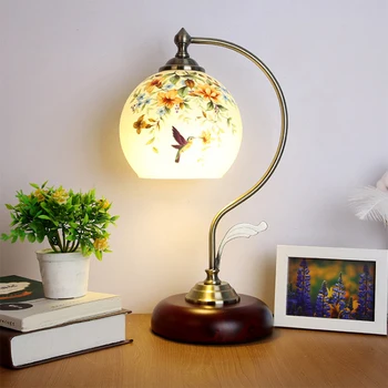 Europos Romantiška Klasikinio Stalo Žibintai Derliaus Medžio masyvo LED stalinės Lempos Paprastos Kambarį Tyrimą, Miegamojo Lovos Stalas Šviesos