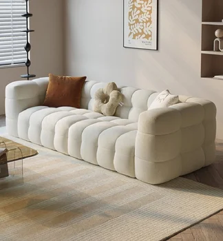 Modernus, paprastas ir prabangus medvilnės saldainiai sofa, tiesiai eilės, grietinėlė, stilius, gyvenamasis kambarys, keturių asmenų sofa
